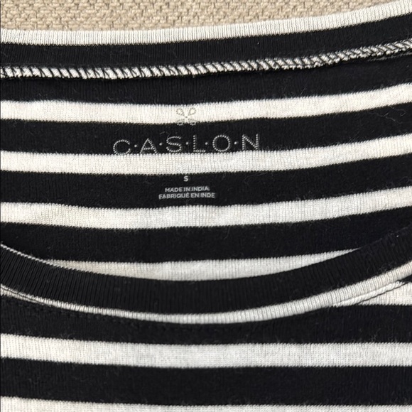Caslon Black and White Short Sleeve Tee - Picture 2 of 3